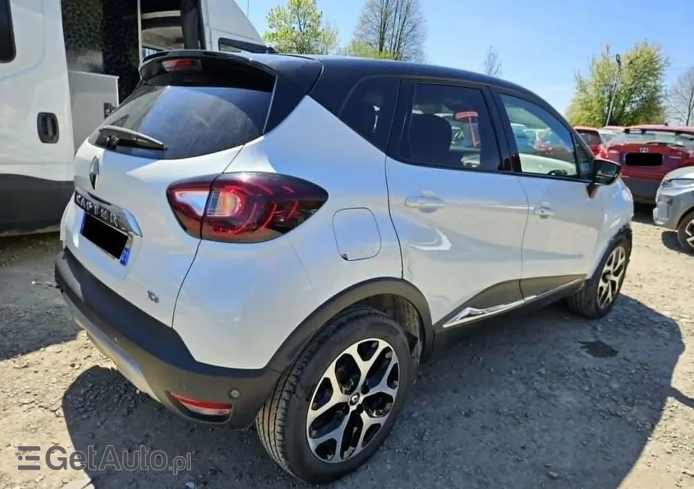 RENAULT Captur TCe 120 EDC Dynamique