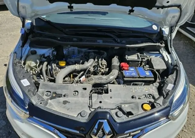 RENAULT Captur TCe 120 EDC Dynamique