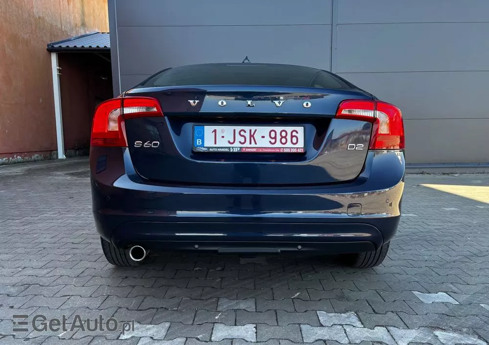 VOLVO S60 D2 Momentum
