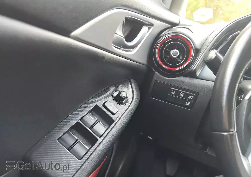 MAZDA CX-3 SKYACTIV-G 150 i-ELOOP AWD Sports-Line
