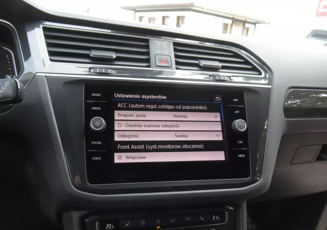 VOLKSWAGEN Tiguan 2.0 TDI BMT SCR Highline DSG