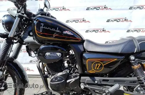 JUNAK M12-125 Cafe 