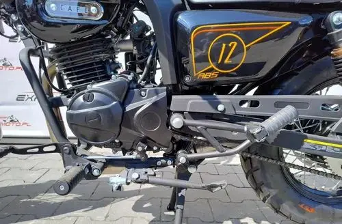 JUNAK M12-125 Cafe 