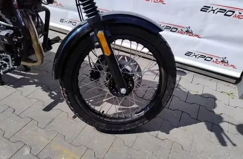 JUNAK M12-125 Cafe 
