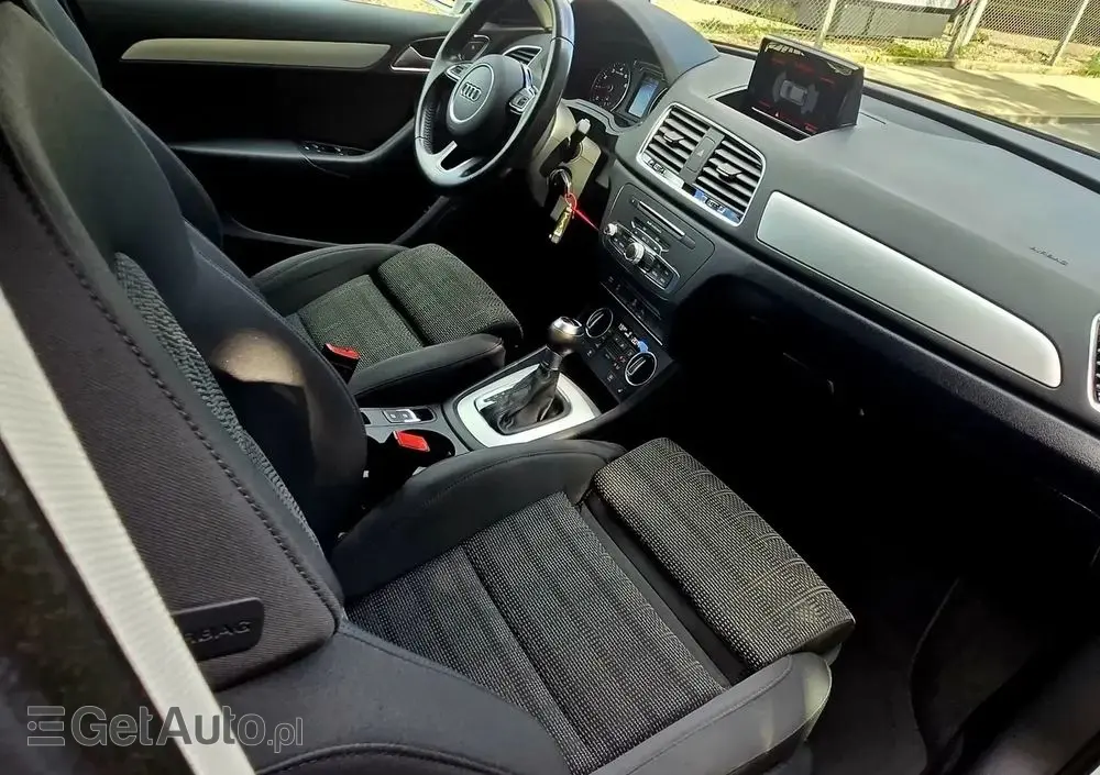 AUDI Q3 1.4 TFSI S tronic