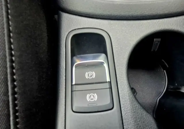 AUDI Q3 1.4 TFSI S tronic