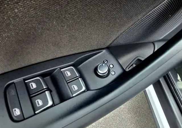 AUDI Q3 1.4 TFSI S tronic