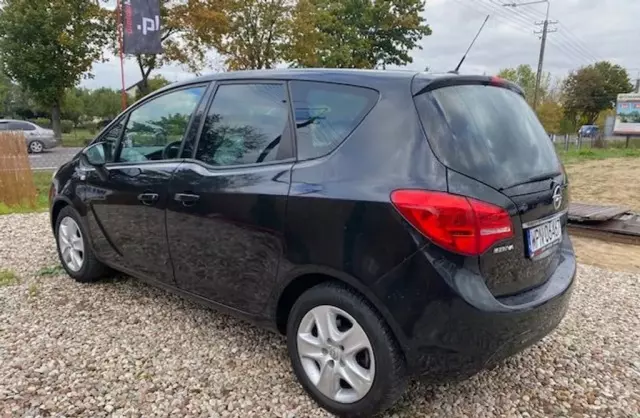 OPEL Meriva 