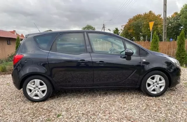 OPEL Meriva 