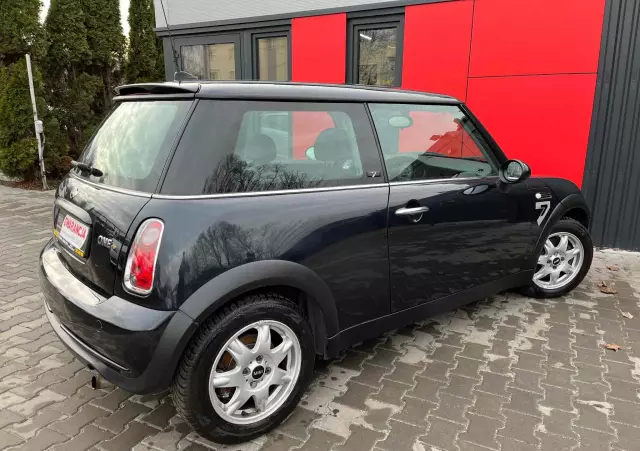 MINI ONE Standard