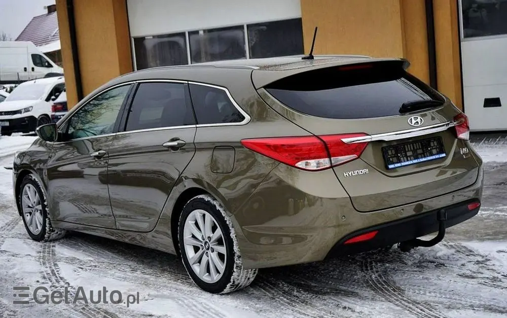 HYUNDAI I40 