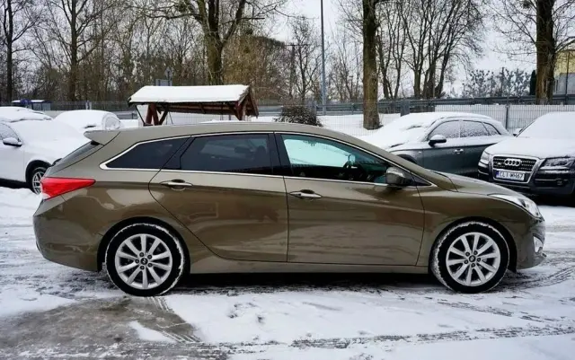 HYUNDAI I40 