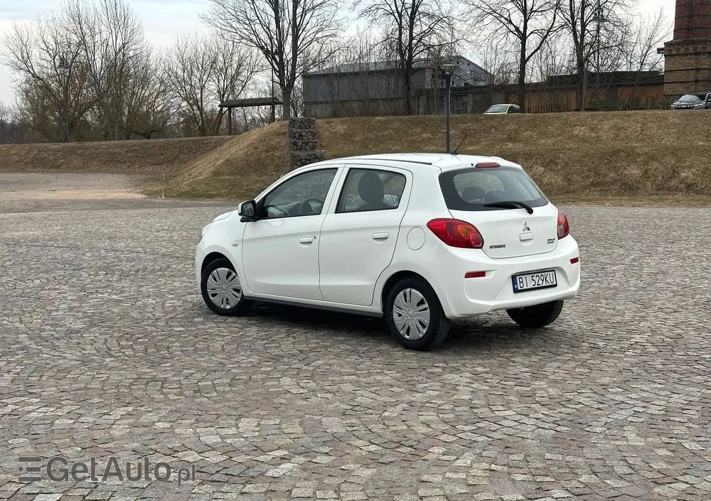 MITSUBISHI Space Star 