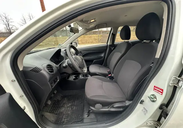 MITSUBISHI Space Star 