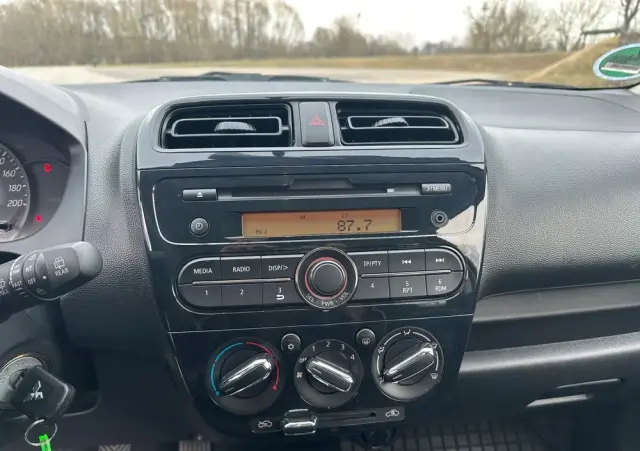 MITSUBISHI Space Star 