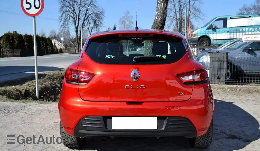 RENAULT Clio 