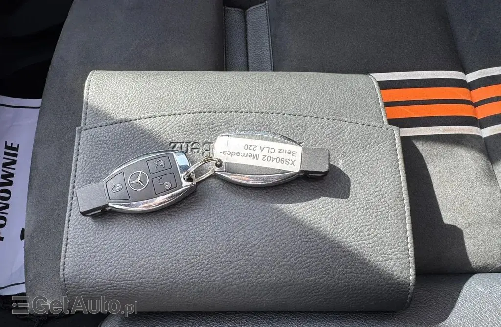 MERCEDES-BENZ CLA 