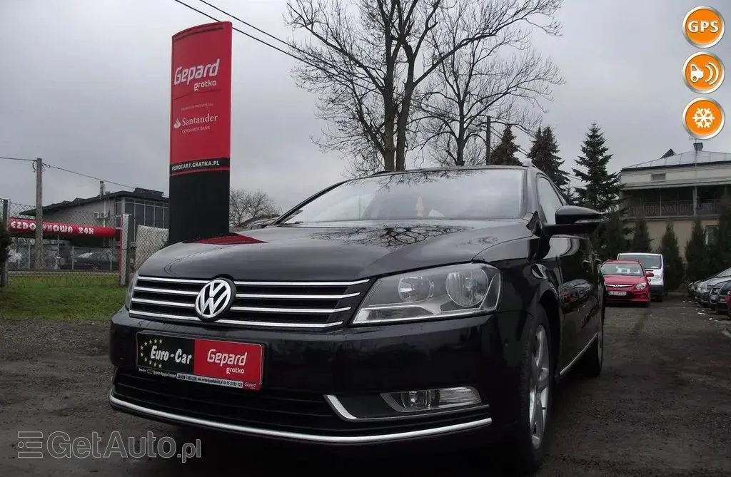 VOLKSWAGEN Passat 