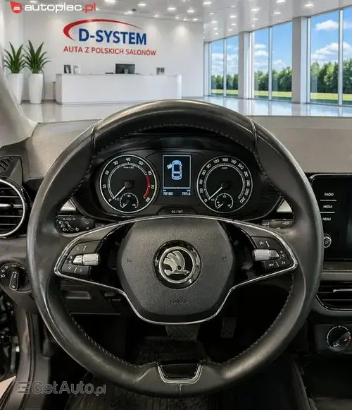 SKODA Fabia 