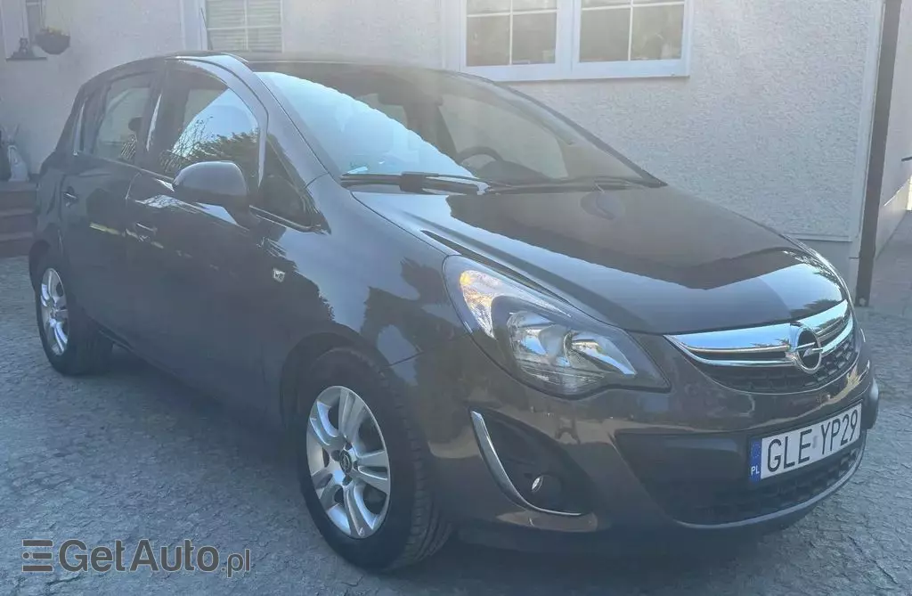OPEL Corsa 