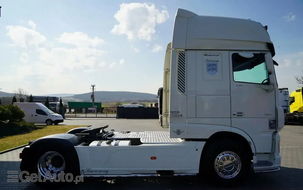 DAF XF 530 / RETARDER / KLIMA POSTOJOWA / SUPER SPACE CAB / ALUFELGI 