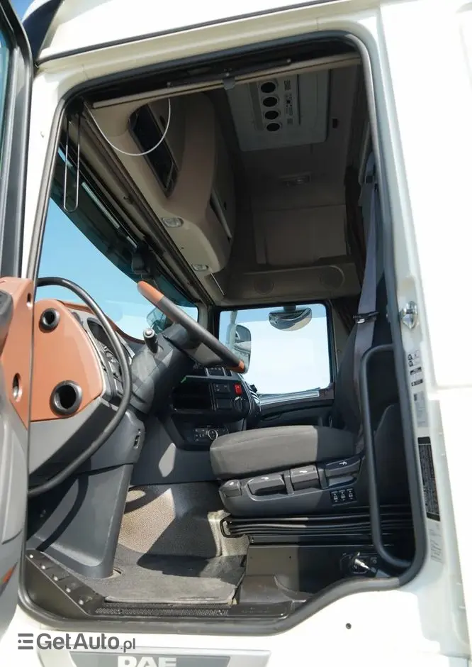 DAF XF 530 / RETARDER / KLIMA POSTOJOWA / SUPER SPACE CAB / ALUFELGI 
