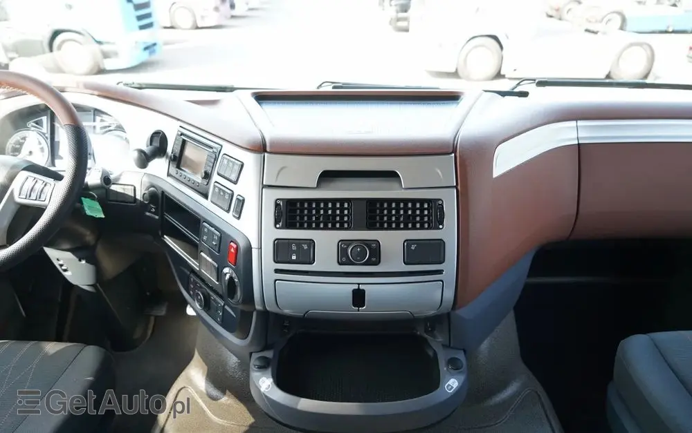 DAF XF 530 / RETARDER / KLIMA POSTOJOWA / SUPER SPACE CAB / ALUFELGI 