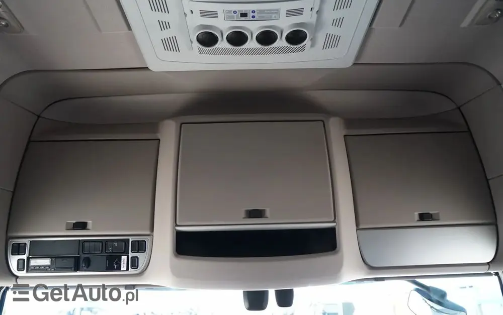 DAF XF 530 / RETARDER / KLIMA POSTOJOWA / SUPER SPACE CAB / ALUFELGI 