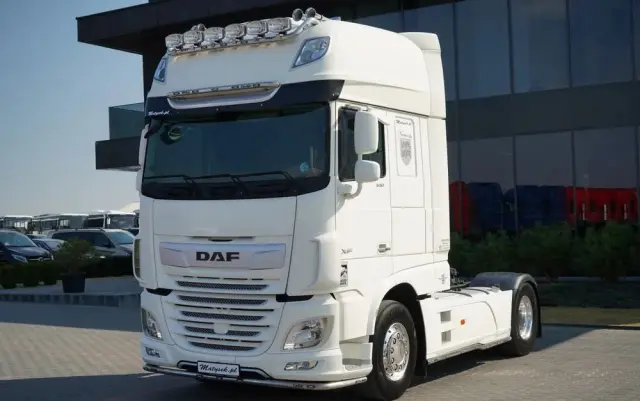 DAF XF 530 / RETARDER / KLIMA POSTOJOWA / SUPER SPACE CAB / ALUFELGI 