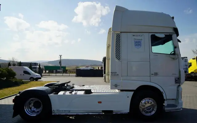 DAF XF 530 / RETARDER / KLIMA POSTOJOWA / SUPER SPACE CAB / ALUFELGI 