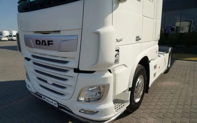 DAF XF 530 / RETARDER / KLIMA POSTOJOWA / SUPER SPACE CAB / ALUFELGI 