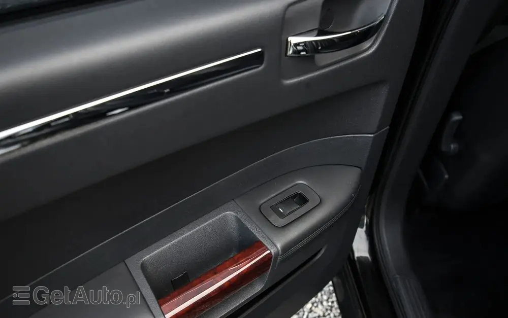 CHRYSLER 300C 2.7 Automatik