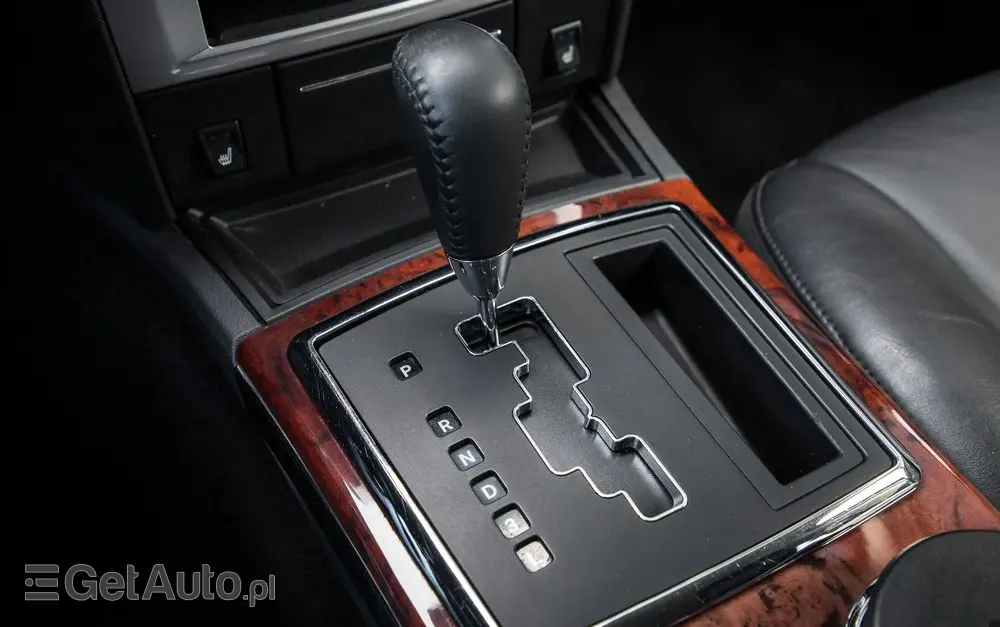 CHRYSLER 300C 2.7 Automatik