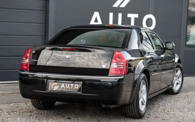 CHRYSLER 300C 2.7 Automatik