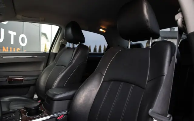 CHRYSLER 300C 2.7 Automatik