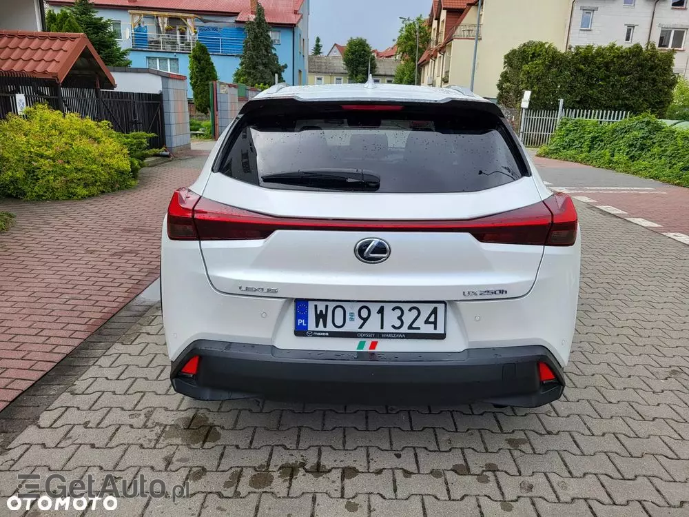 LEXUS UX 250h GPF Elegance 2WD