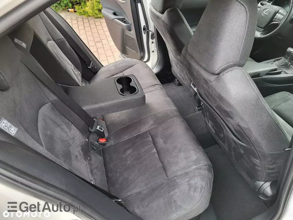 LEXUS UX 250h GPF Elegance 2WD