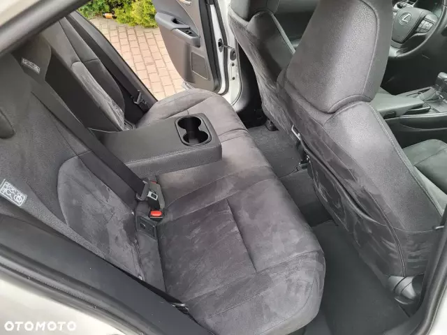 LEXUS UX 250h GPF Elegance 2WD