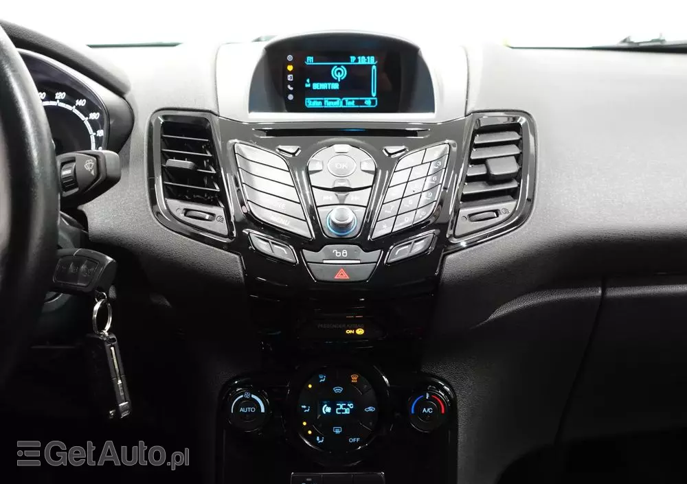 FORD Fiesta 1.0 EcoBoost Start-Stop Titanium