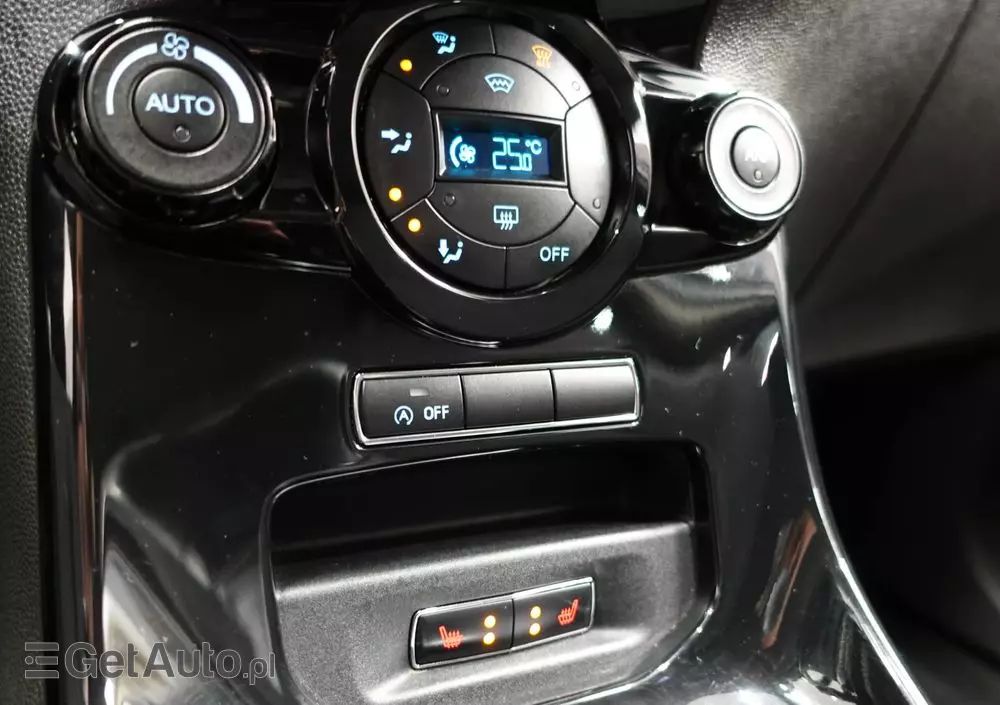 FORD Fiesta 1.0 EcoBoost Start-Stop Titanium