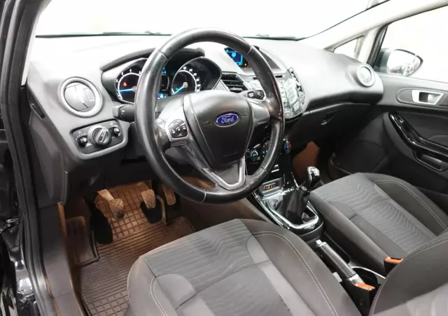 FORD Fiesta 1.0 EcoBoost Start-Stop Titanium