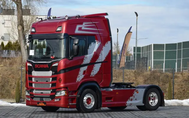 SCANIA S500 / FULL AIRMATIC / RETARDER / KLIMATYZACJA POSTOJOWA / ACC / KLIMA / SKÓRA / FULL LEDY / FULL SPOILERY / WERSJA PREMIUM / SERWISOWANA / SPROWADZONA 
