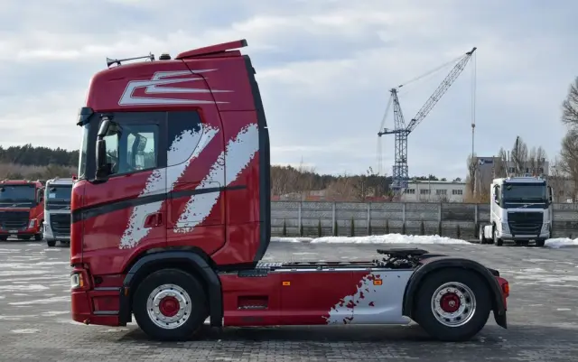 SCANIA S500 / FULL AIRMATIC / RETARDER / KLIMATYZACJA POSTOJOWA / ACC / KLIMA / SKÓRA / FULL LEDY / FULL SPOILERY / WERSJA PREMIUM / SERWISOWANA / SPROWADZONA 