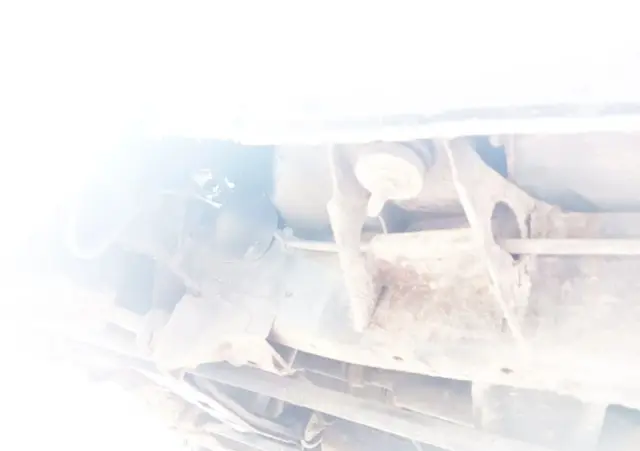 NISSAN Terrano 2.4 SR