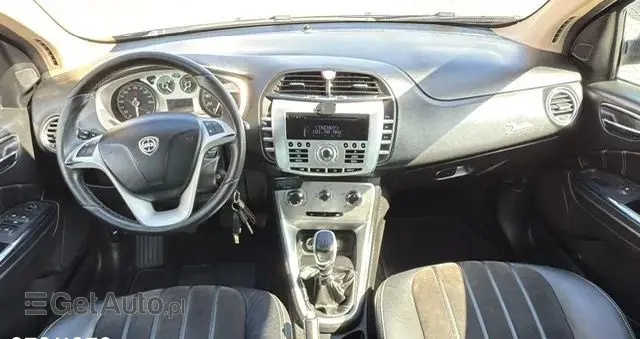 LANCIA Delta 1.4 TurboJet 16v Silver