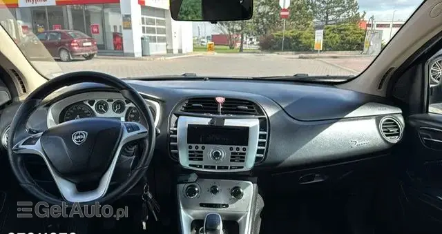 LANCIA Delta 1.4 TurboJet 16v Silver