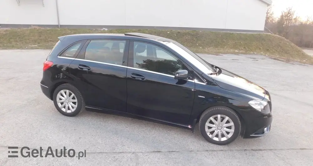 MERCEDES-BENZ Klasa B 