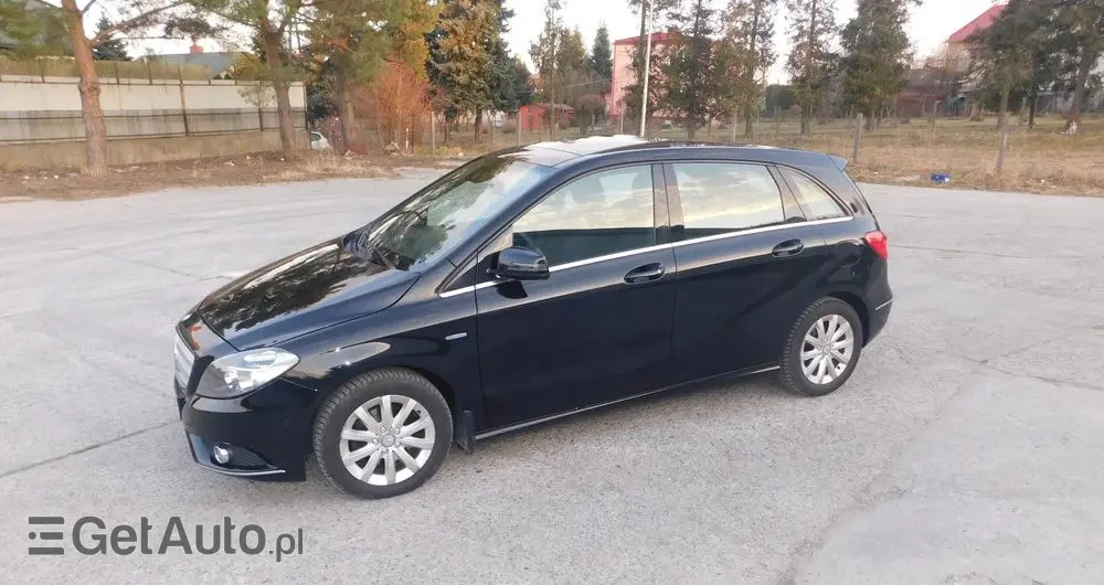 MERCEDES-BENZ Klasa B 