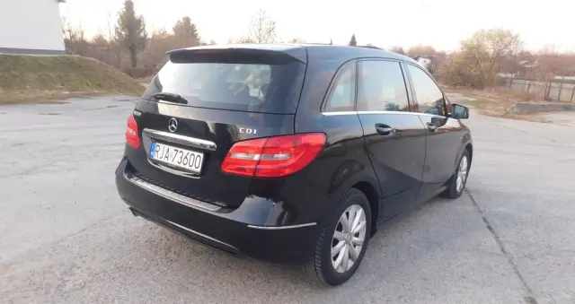 MERCEDES-BENZ Klasa B 