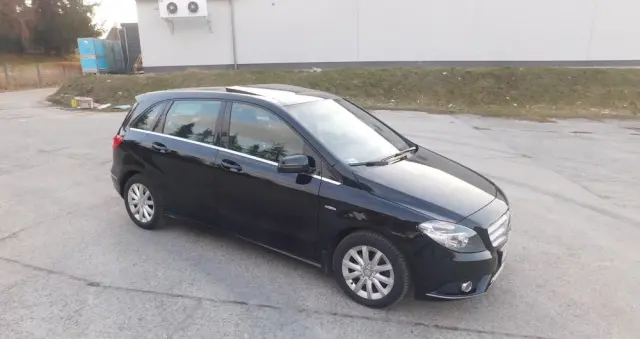 MERCEDES-BENZ Klasa B 